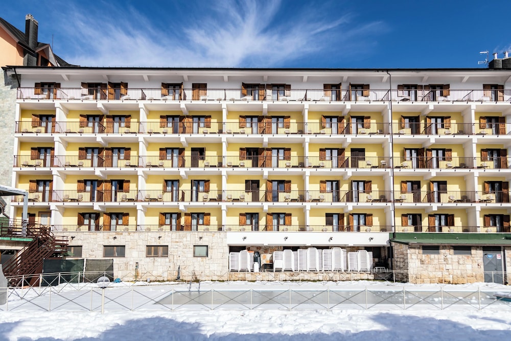 GRAND HOTEL DEL PARCO 2/62