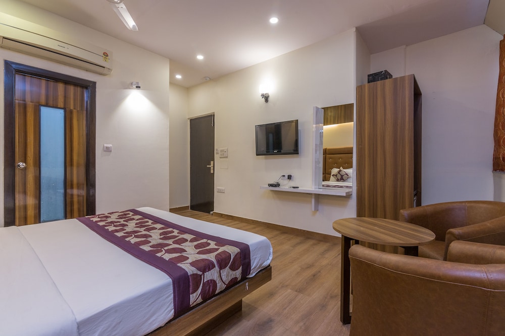 RUPAM HOTEL 47/72