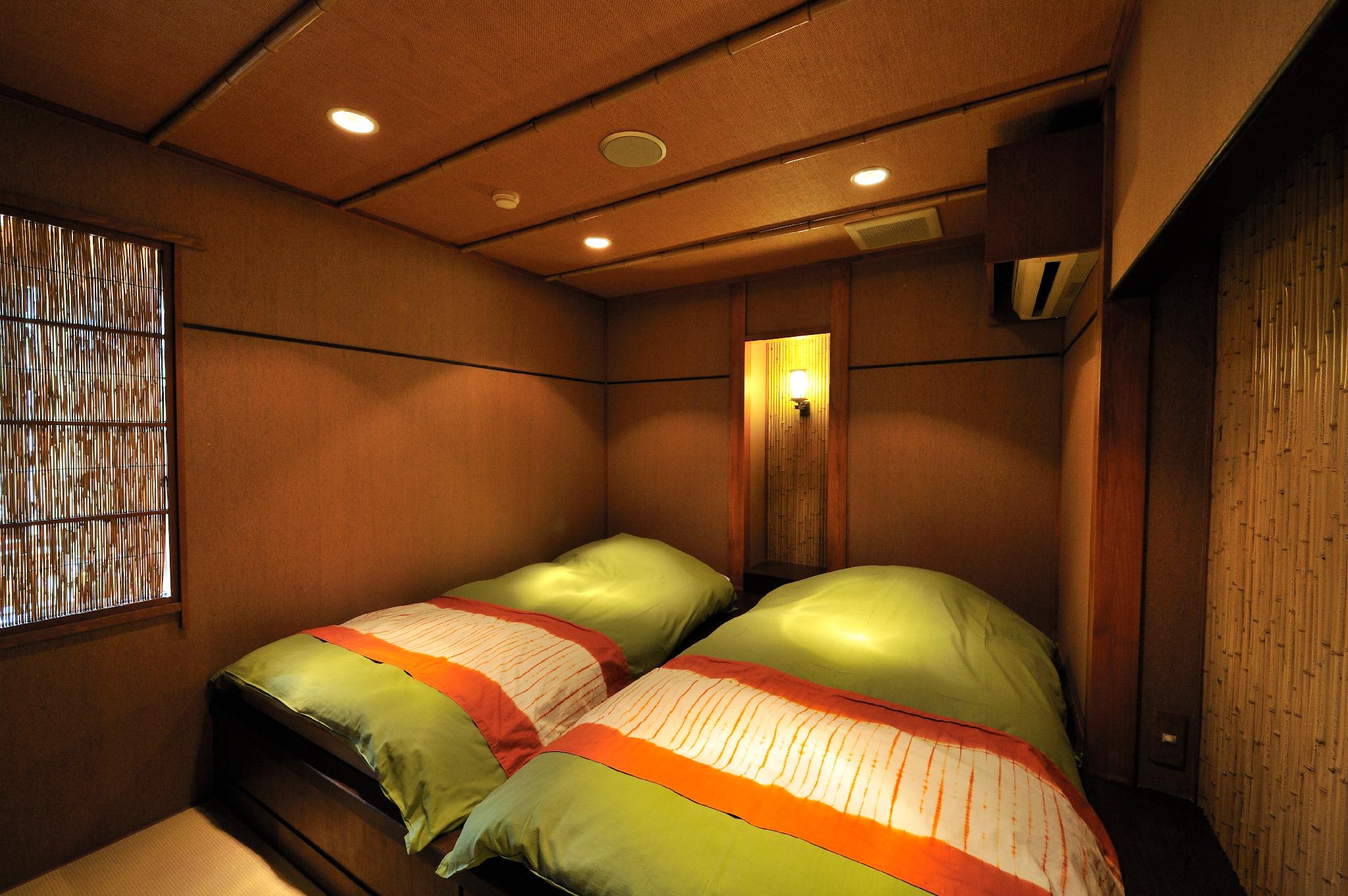 Japanese, Deluxe, Suite
