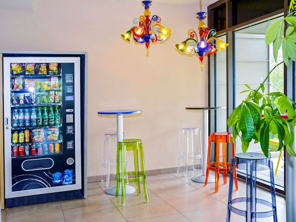 Ibis Budget Archamps Porte De Geneve 29/55