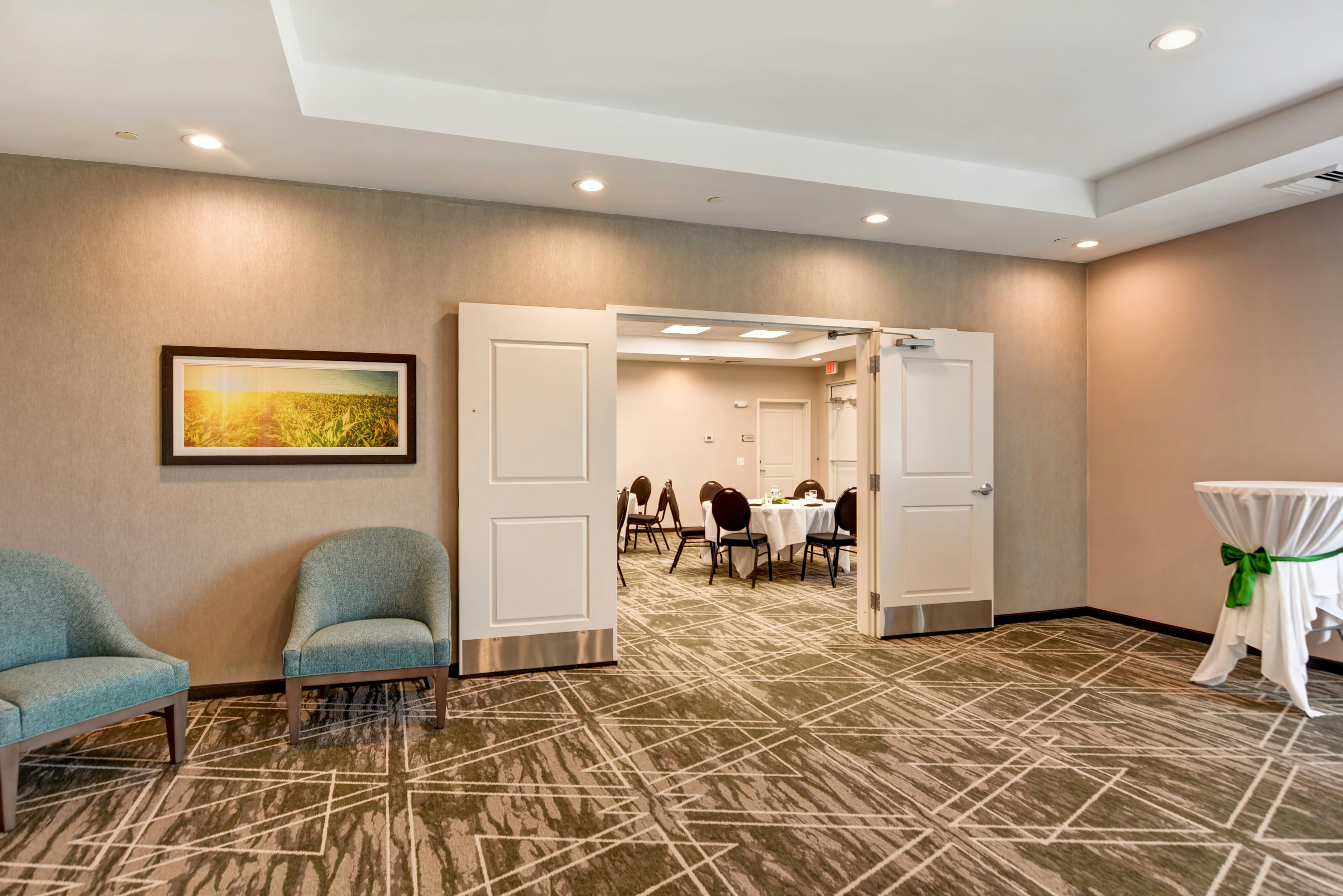 Homewood Suites by Hilton Hadley Amherst 16/26