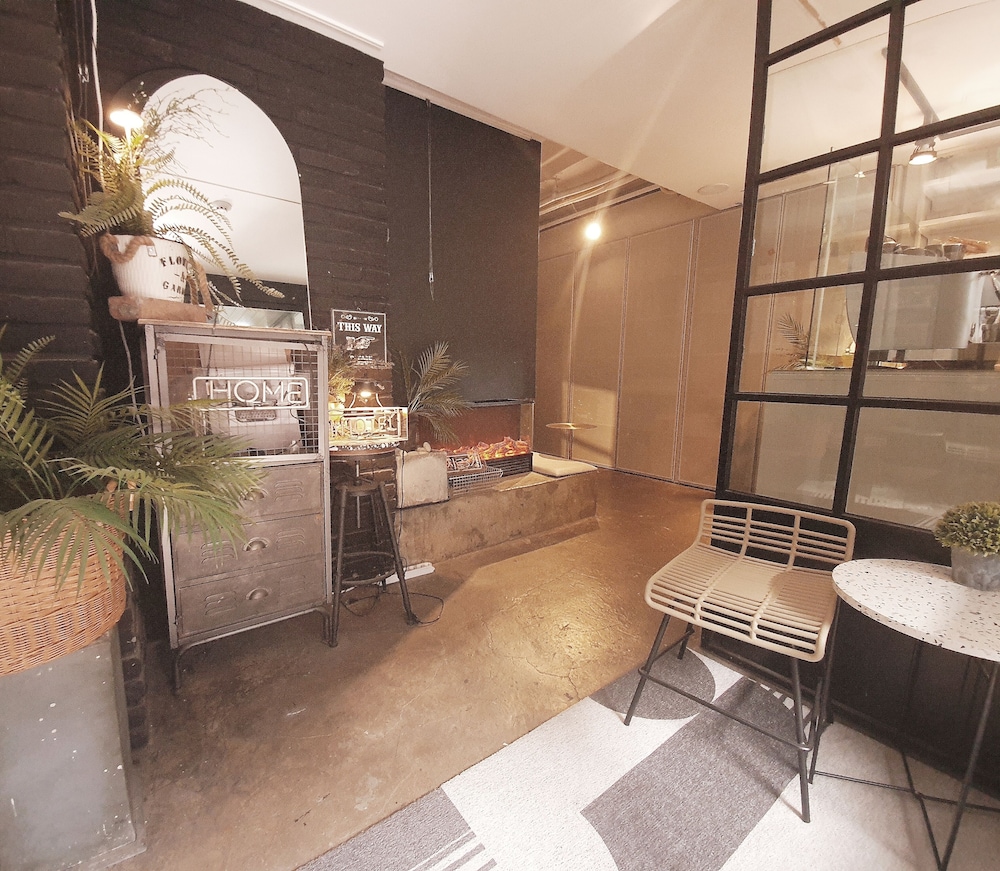 Mmmio Ii Design Residence 2/35