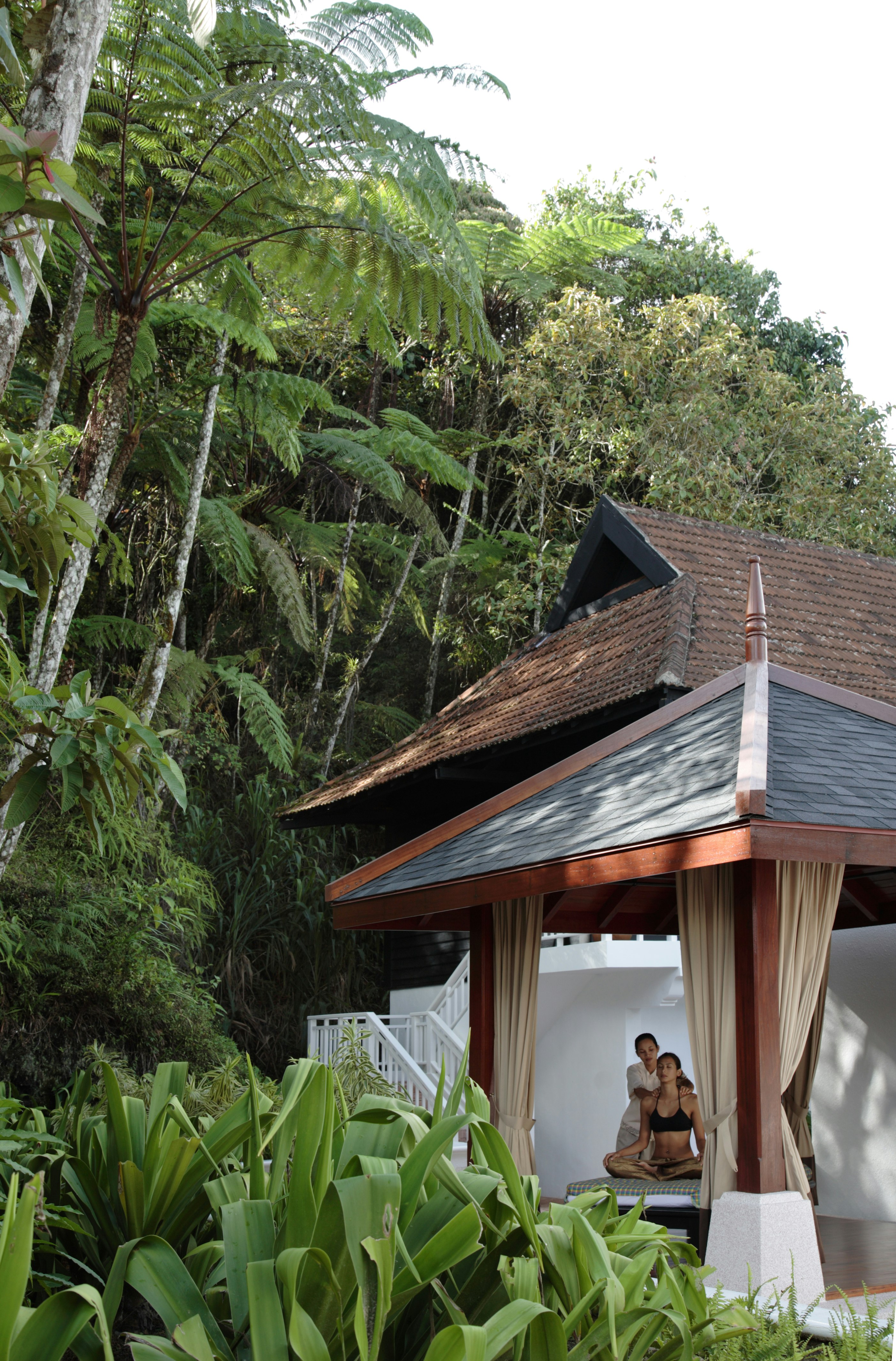 CAMERON HIGHLANDS RESORT 10/74