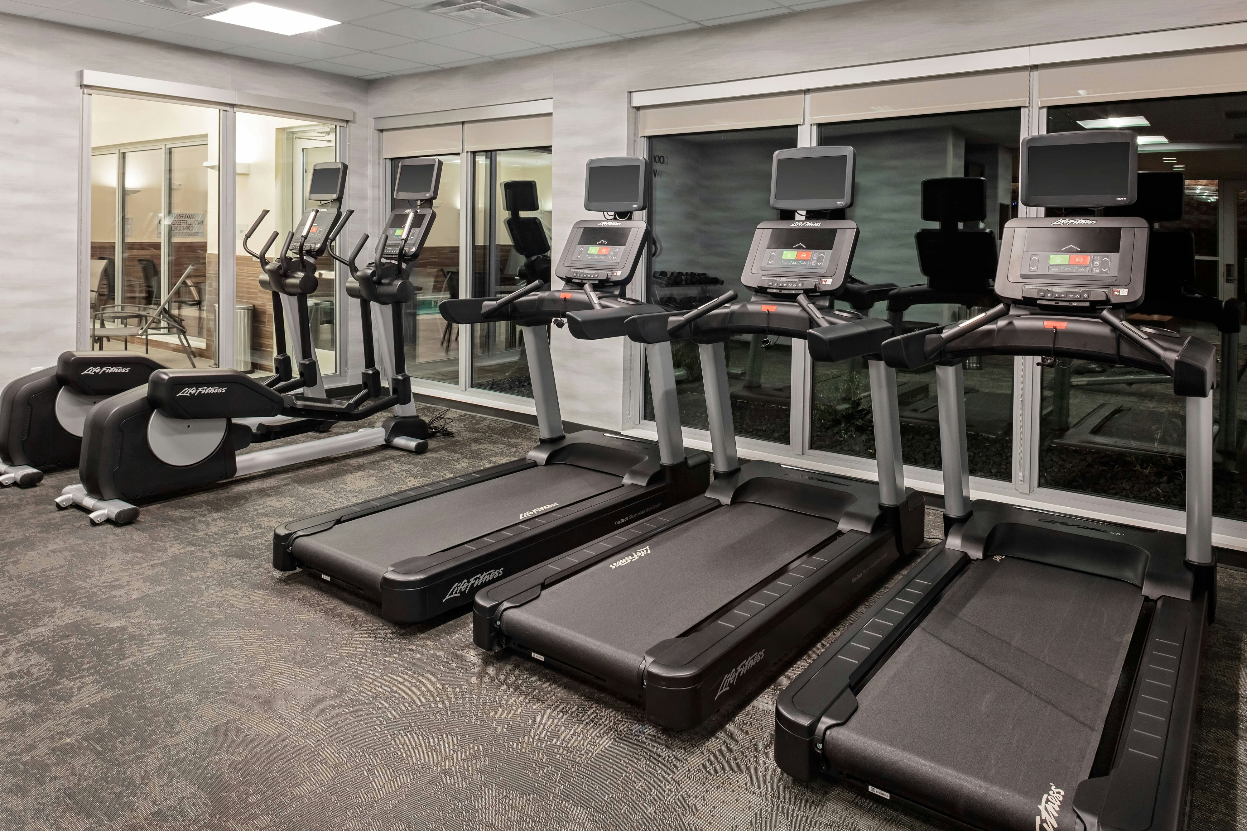Fairfield Inn Suites Port Clinton Waterfront 14/32