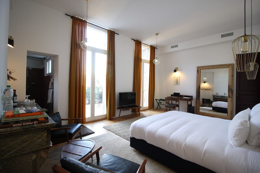 DELUXE, KING BED, TERRACE