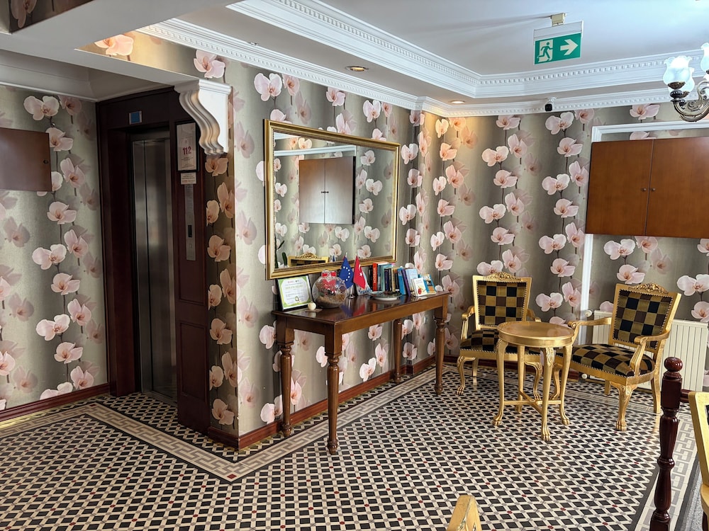 Saba Sultan Hotel Istanbul 49/55