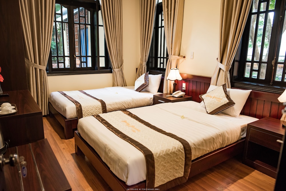 STANDARD, TWIN BEDS, GROUND FLOOR