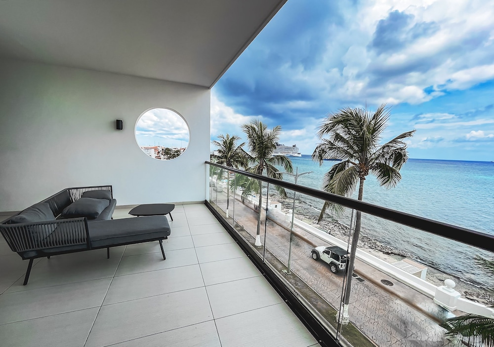 Hotel Puerto Libre 24/50