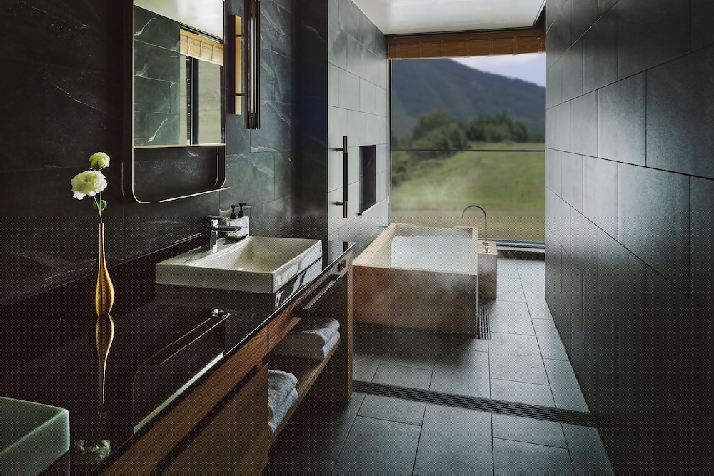 INTERCONTINENTAL APPI KOGEN RESORT 26/79
