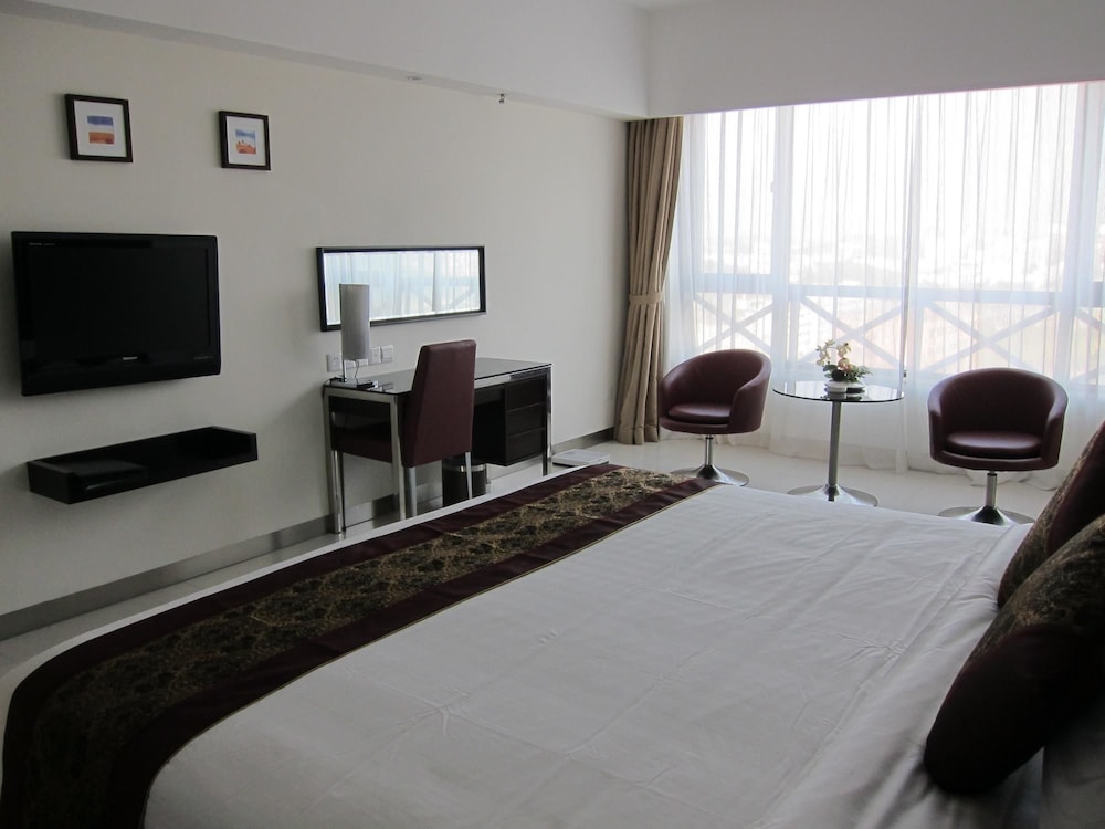 Clifford Hotel 18/32