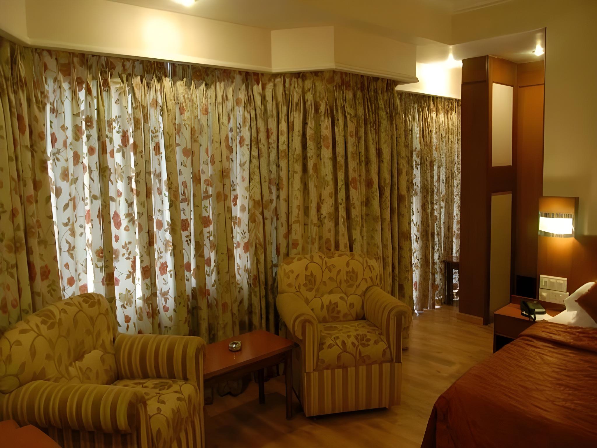 MAURYA RESIDENCY 44/55