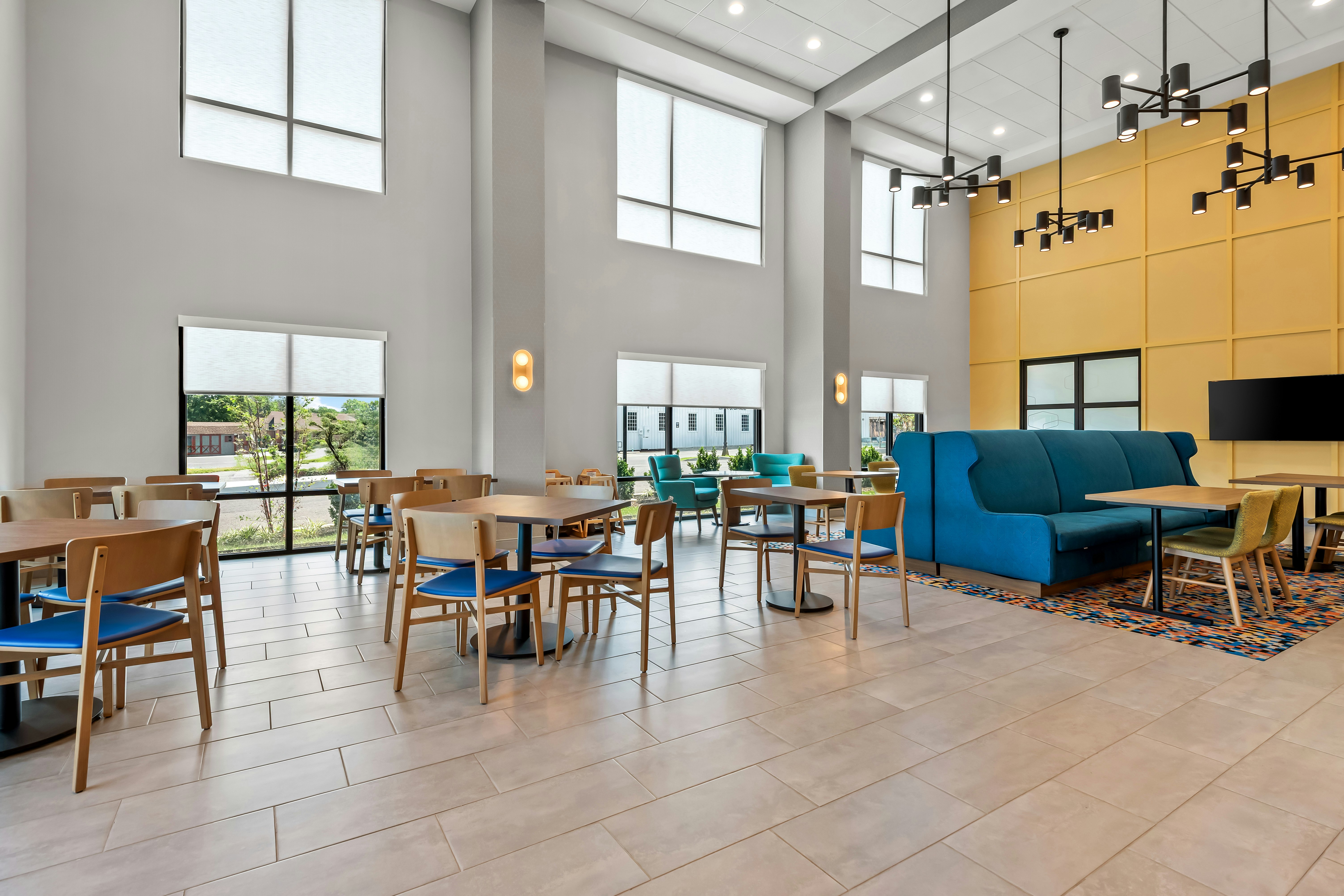 Hampton Inn & Suites Intercourse, PA 29/31