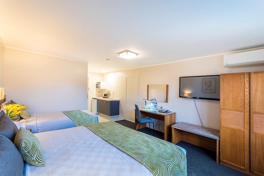 Best Western Newmarket Inn & Suites 23/58