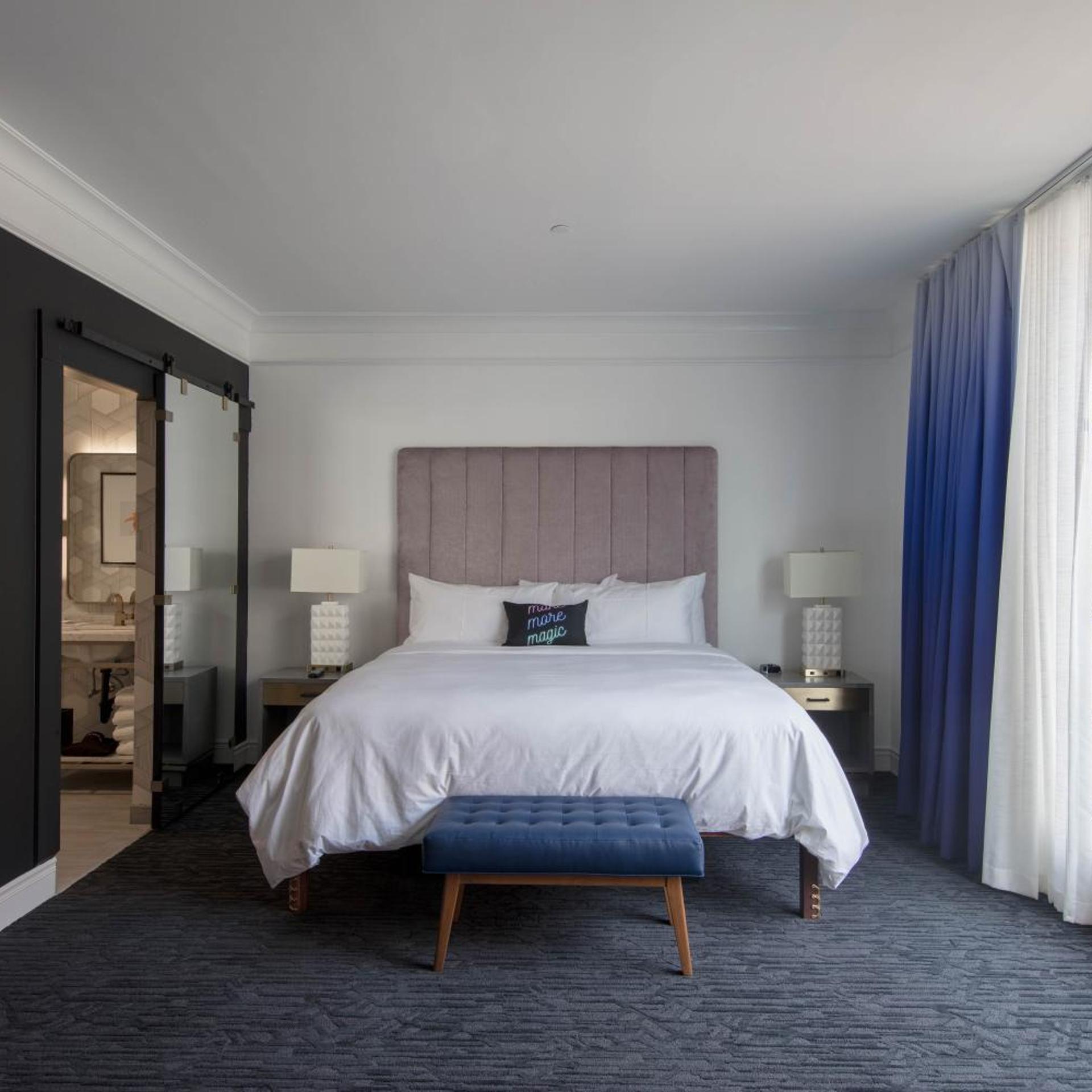 Superior, Suite, King Bed