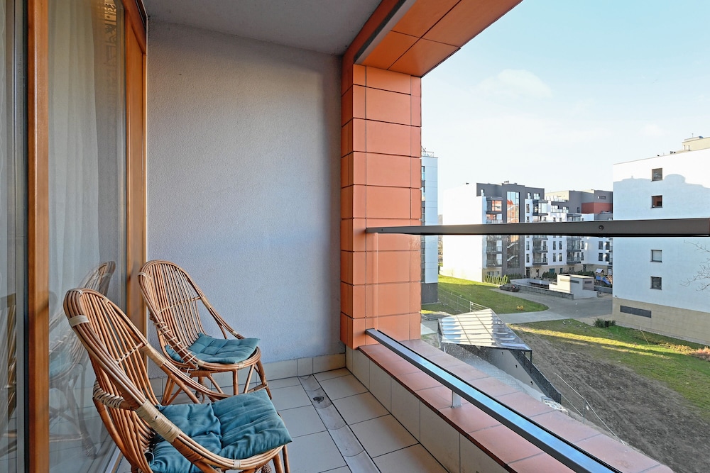 Apartinfo Island Apartments 50/50