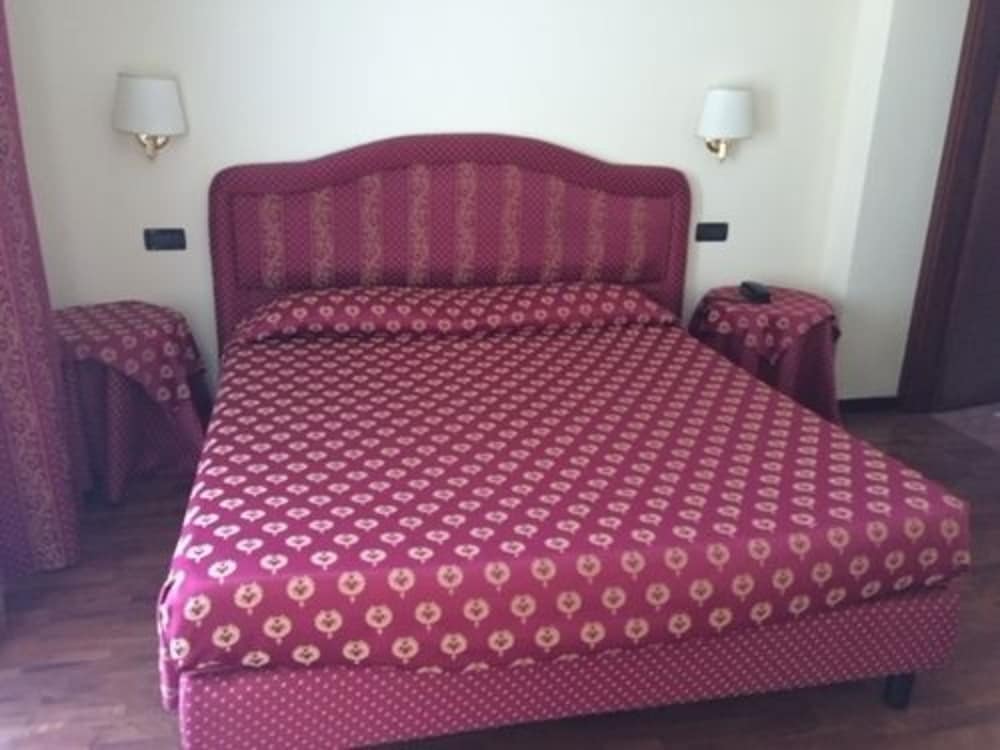 Admiral Hotel Villa Erme 10/60