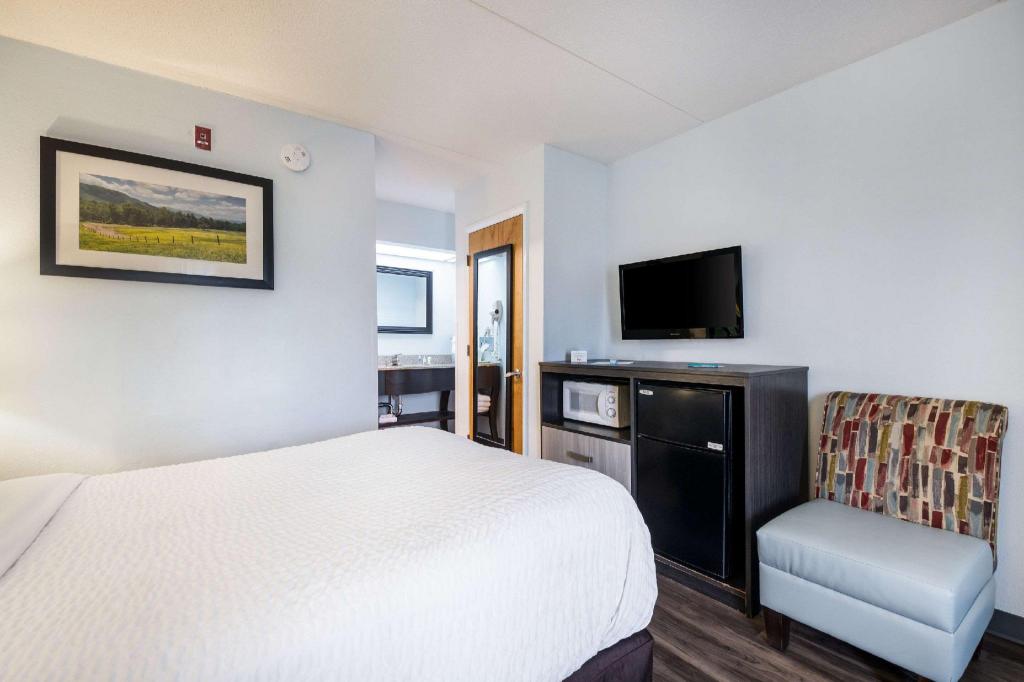غرفة مفردة، Clarion Inn Cleveland near University 5/10