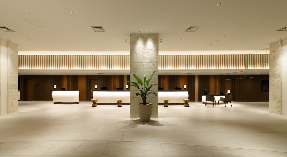 INFINISIS NAHA SHURIJO by Hewitt Resort 12/69