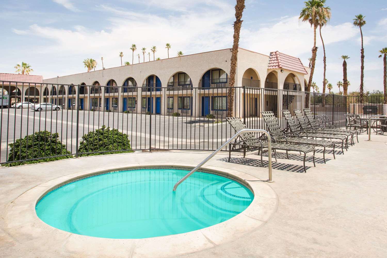 Travelodge by Wyndham Indio 20/21