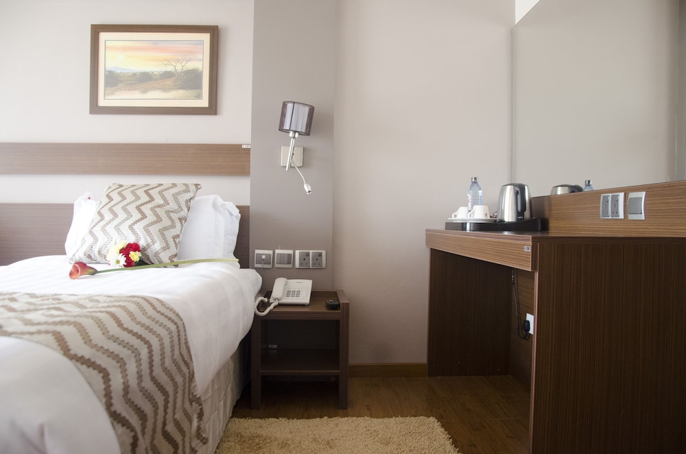 Ngong Hills Hotel 21/72