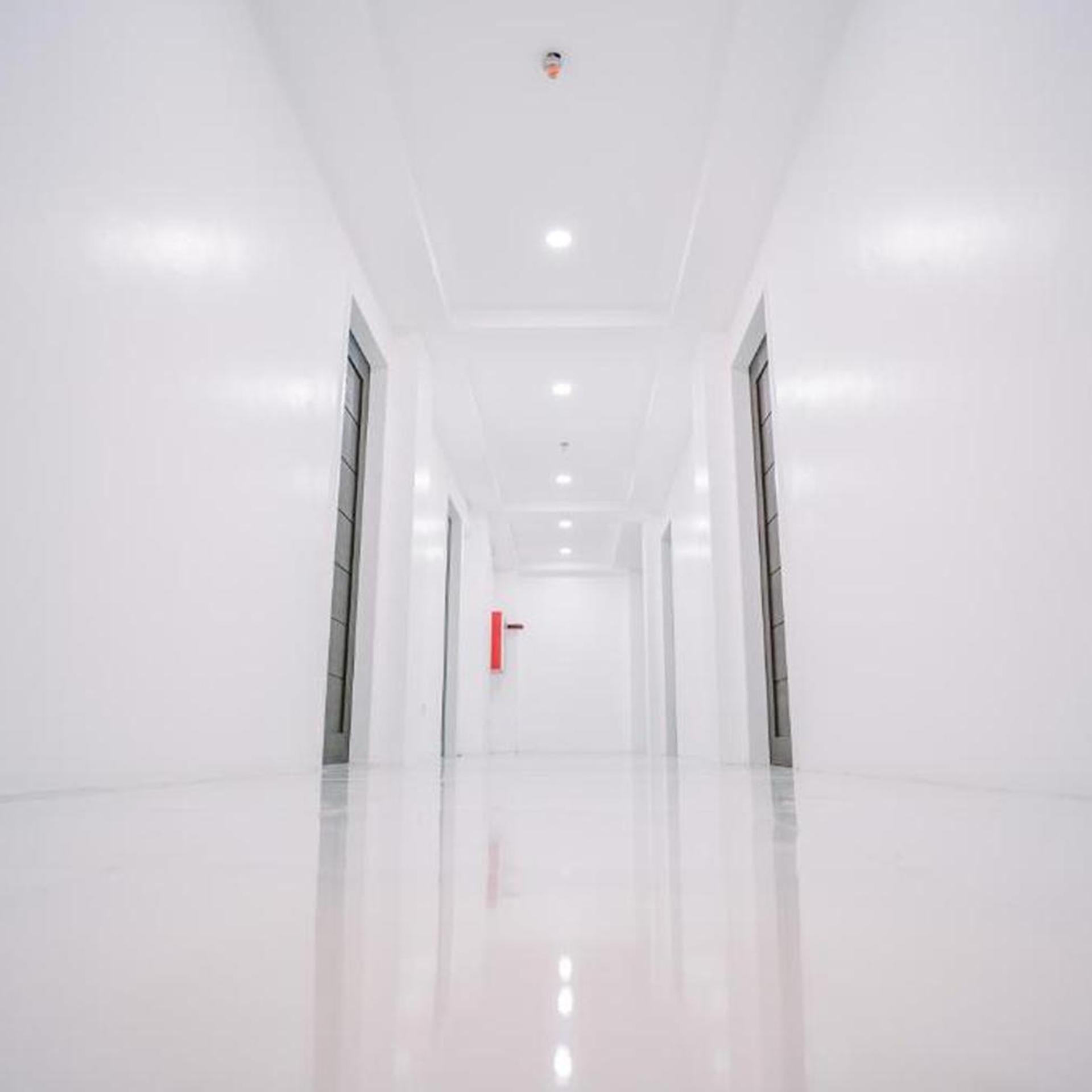 Spotlight Hotel near Hundred Islands Wharf 23/44
