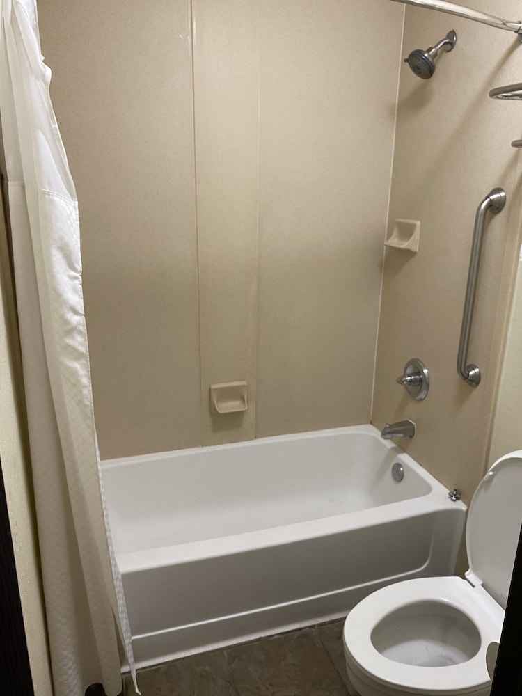 Days Inn by Wyndham Oklahoma City/Moore 9/30