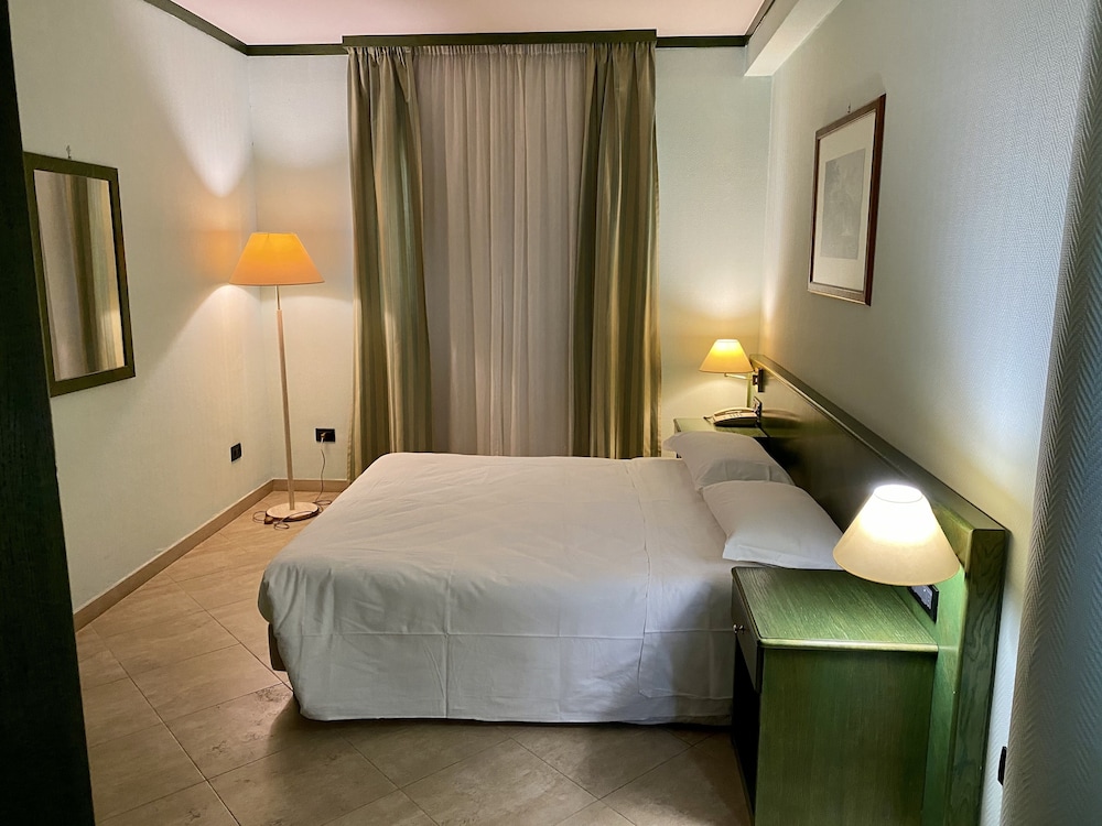 Park Hotel Imperatore Adriano 7/28