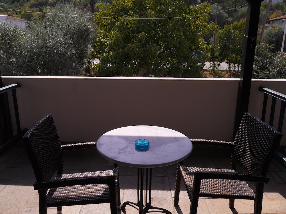 Blue Sky Apartments 24/39