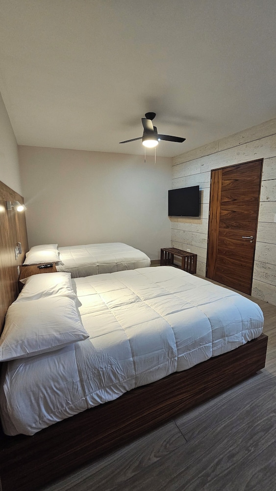 Xoza Hotel Urban Escape 24/64