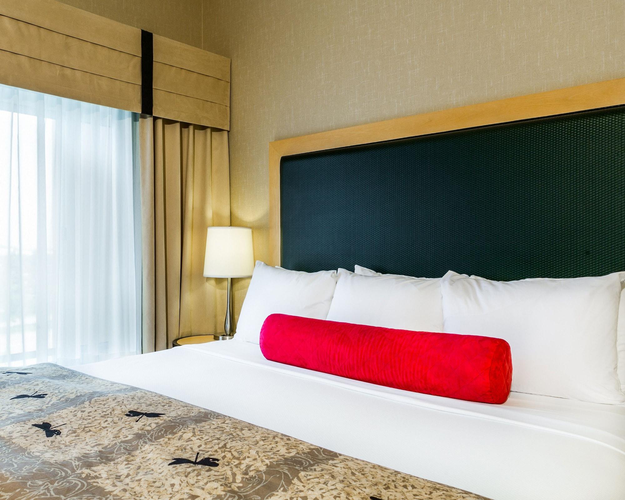 Suite, Multiple Beds, Accessible