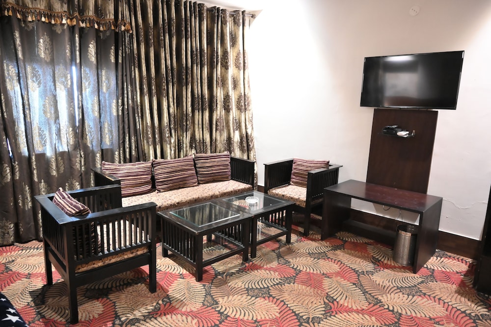 Hotel BR Inn 38/49