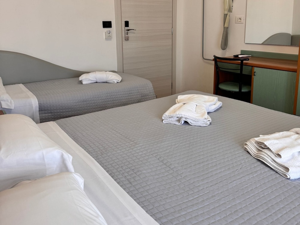 Hotel Tre Stelle 20/28
