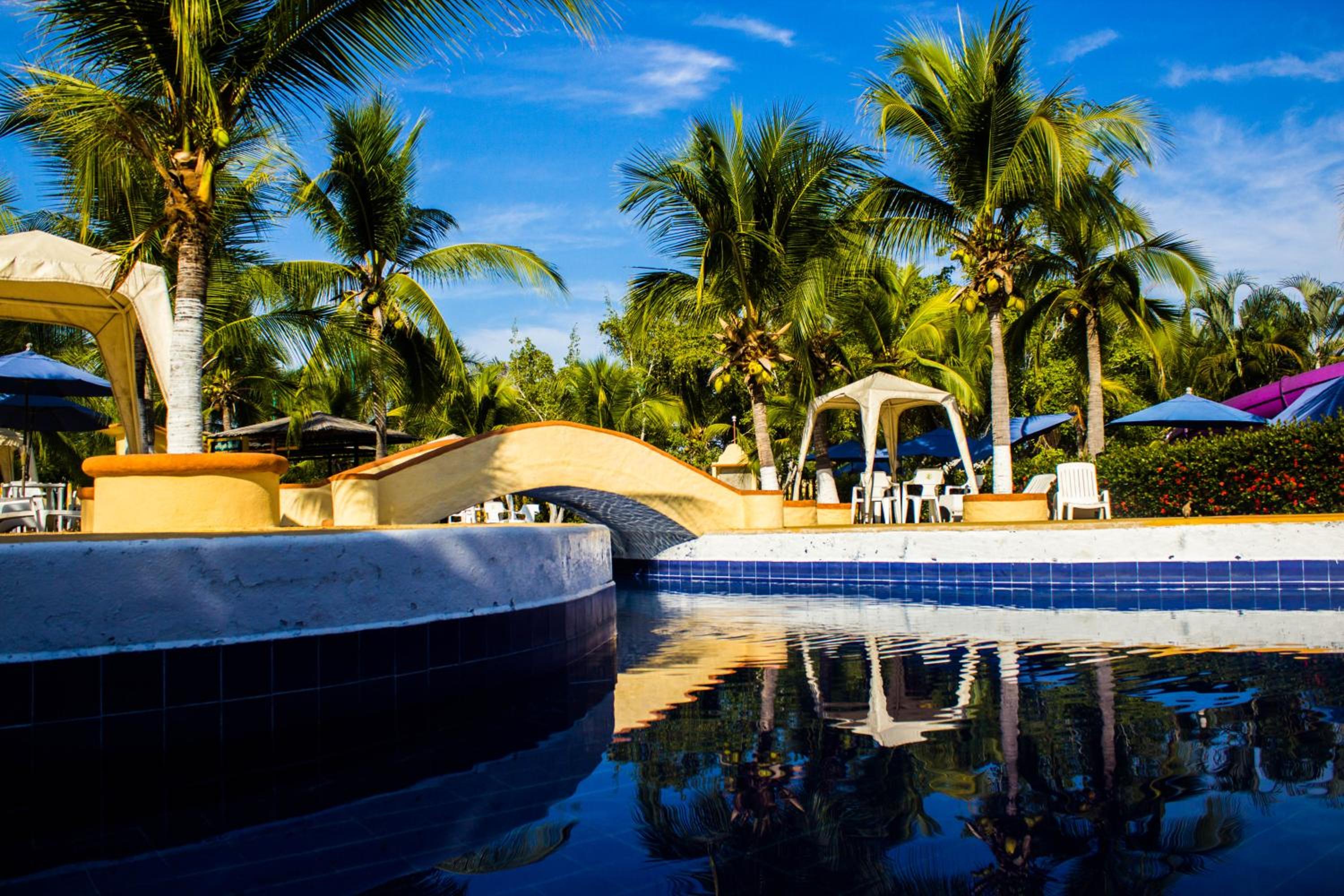Ixtapa Palace Resort 40/47