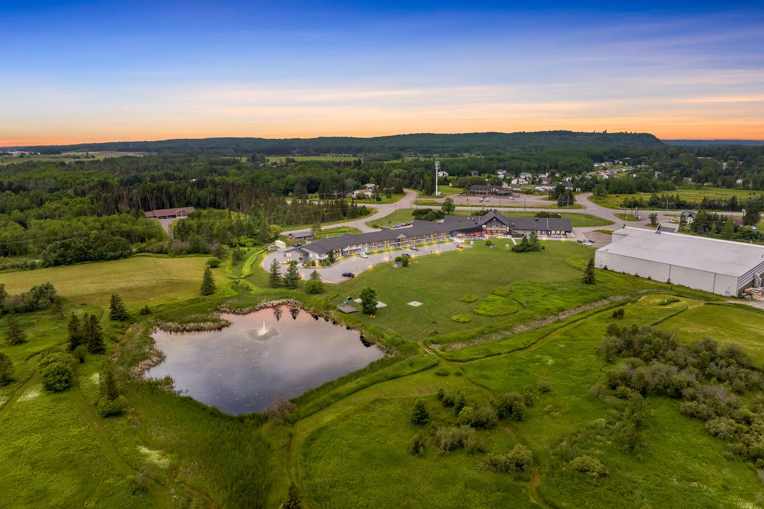 Best Western Plus Norwester Hotel and Conference Centre 31/35