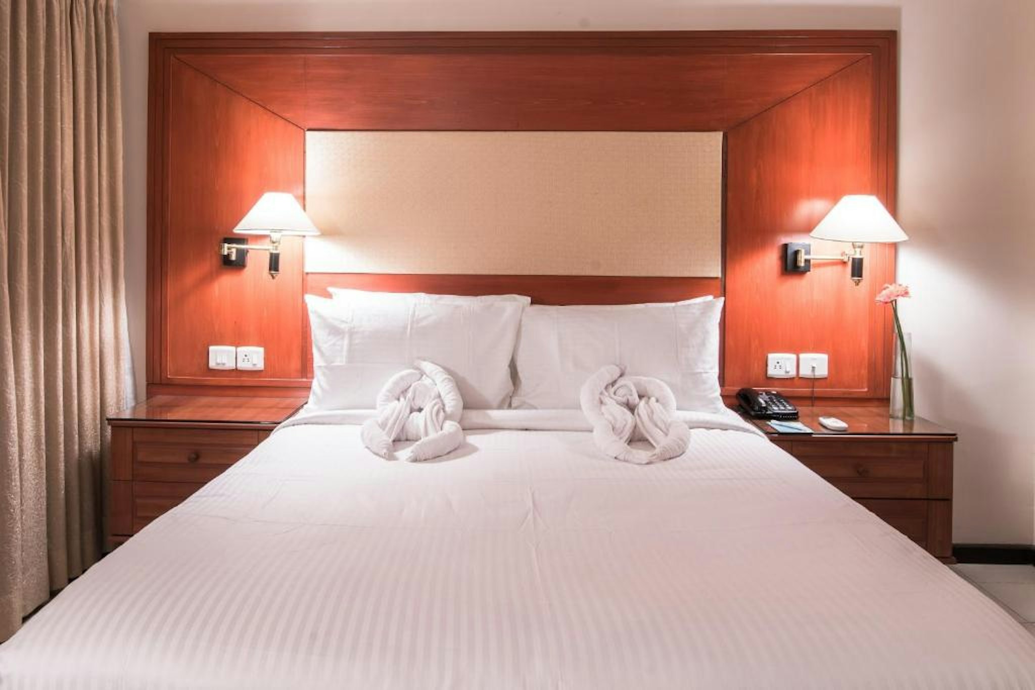 Halcyon Hotel Residences 25/55