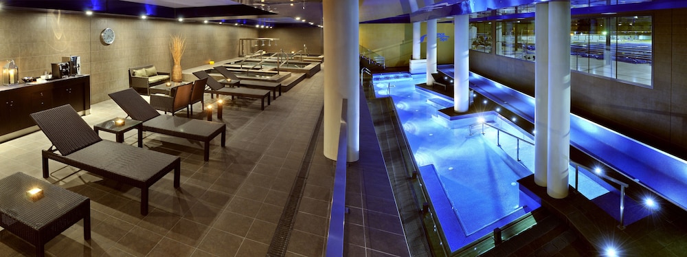 Sant Jordi Boutique Hotel 62/69