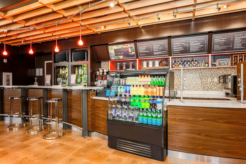 Courtyard By Marriott Amarillo Downtown 18/37