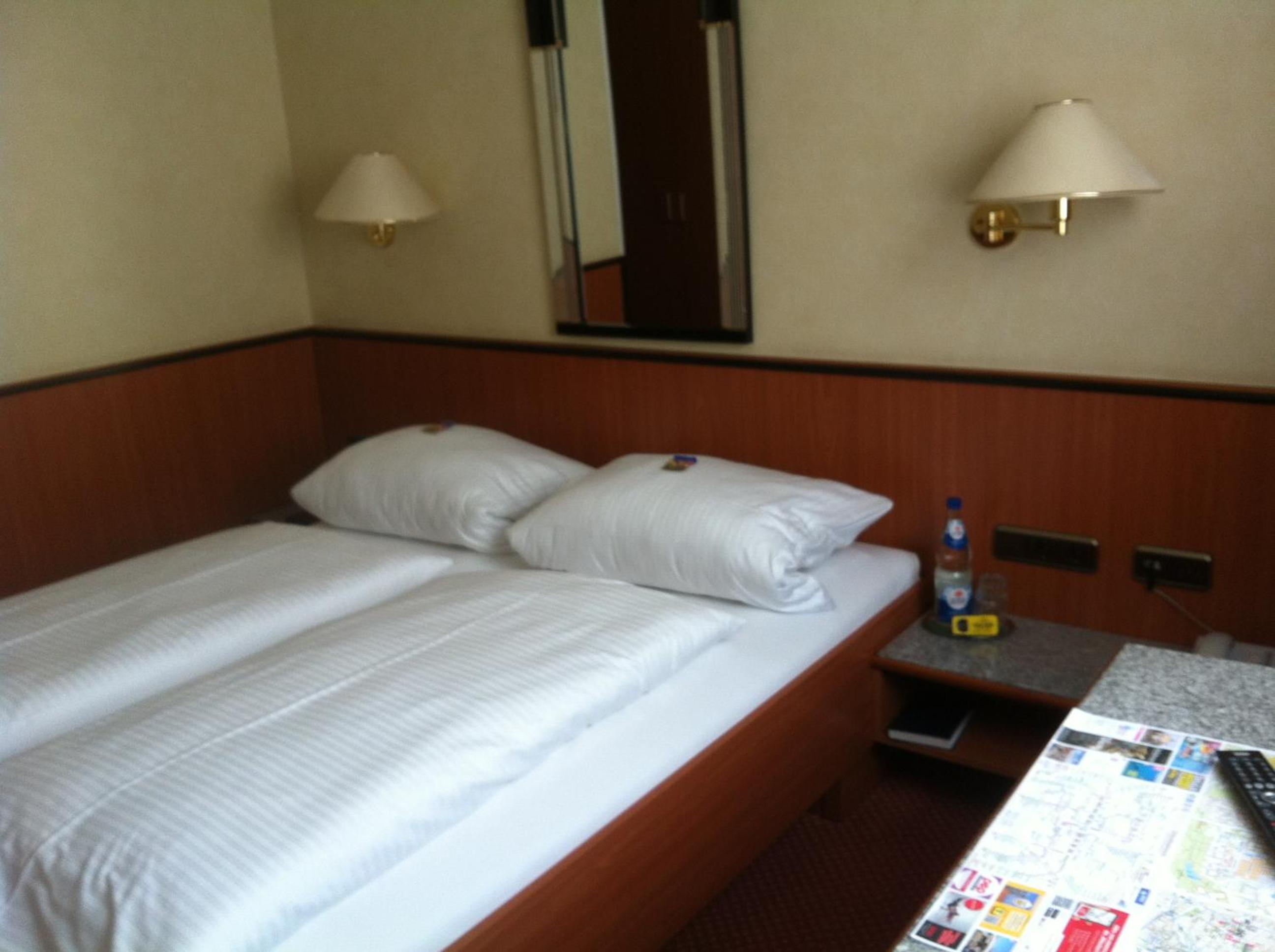 Hotel Hauser 17/50