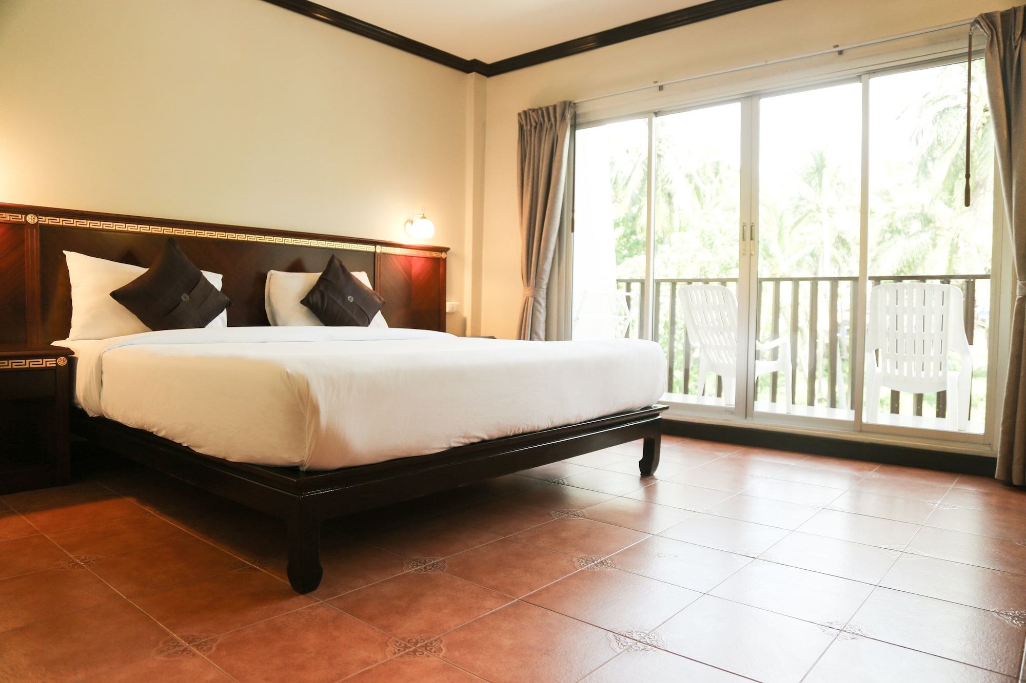 غرفة ديلوكس بسرير فردي بشرفة، Hotel de Karon 3/8