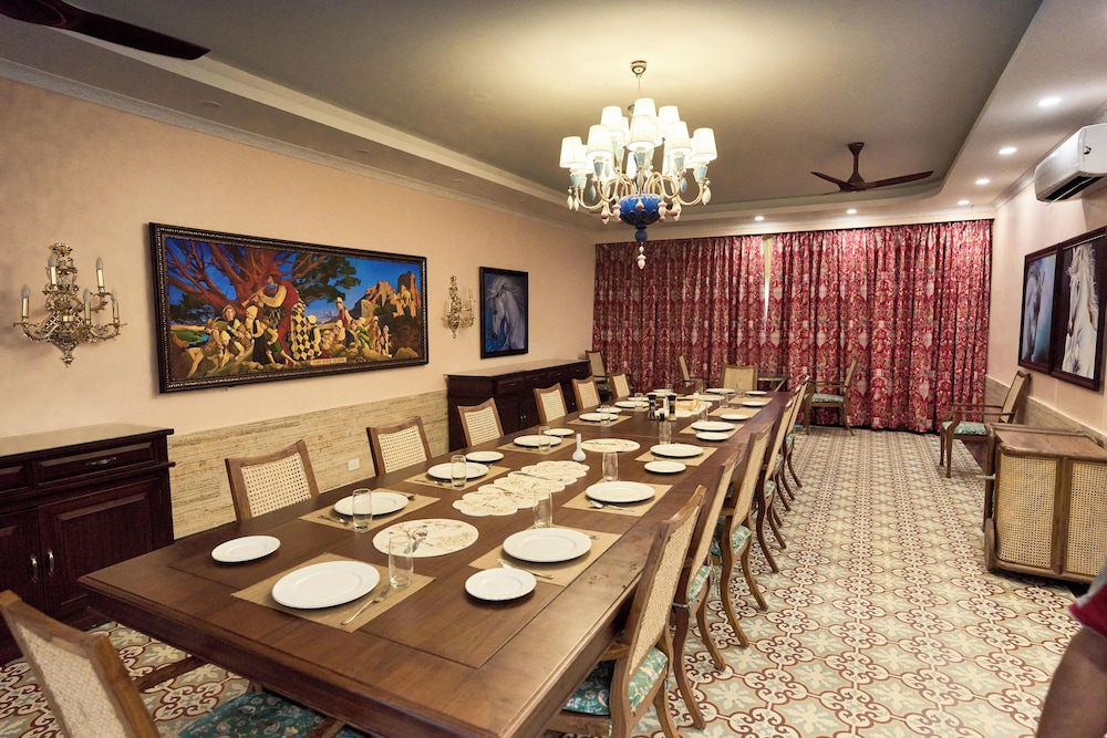 Mayfair Manor Alibag 32/39