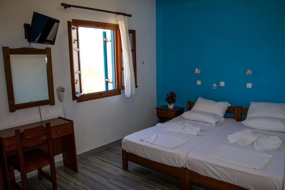 Ioanna Rooms 7/50