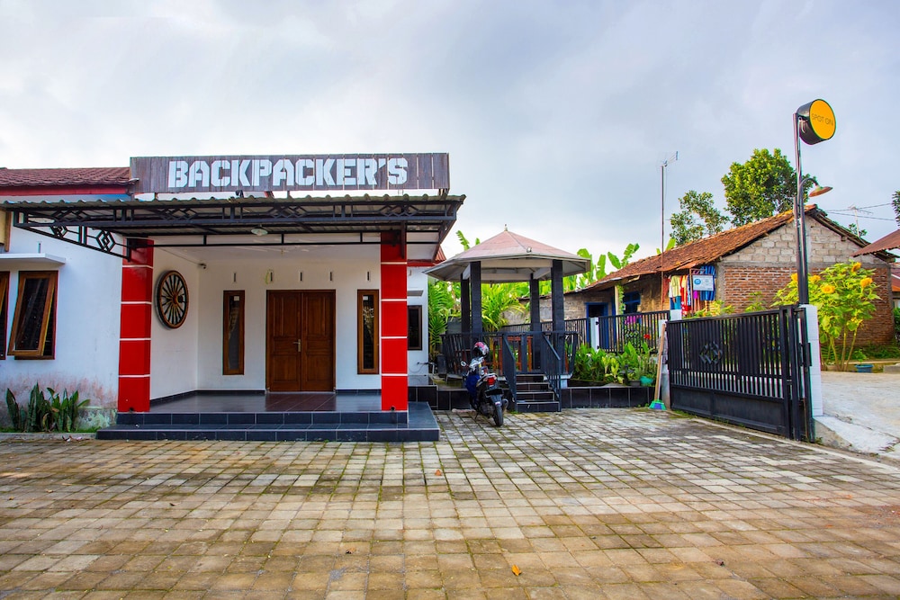 SPOT ON 2718 Backpacker's Homestay Jlegong 1/51