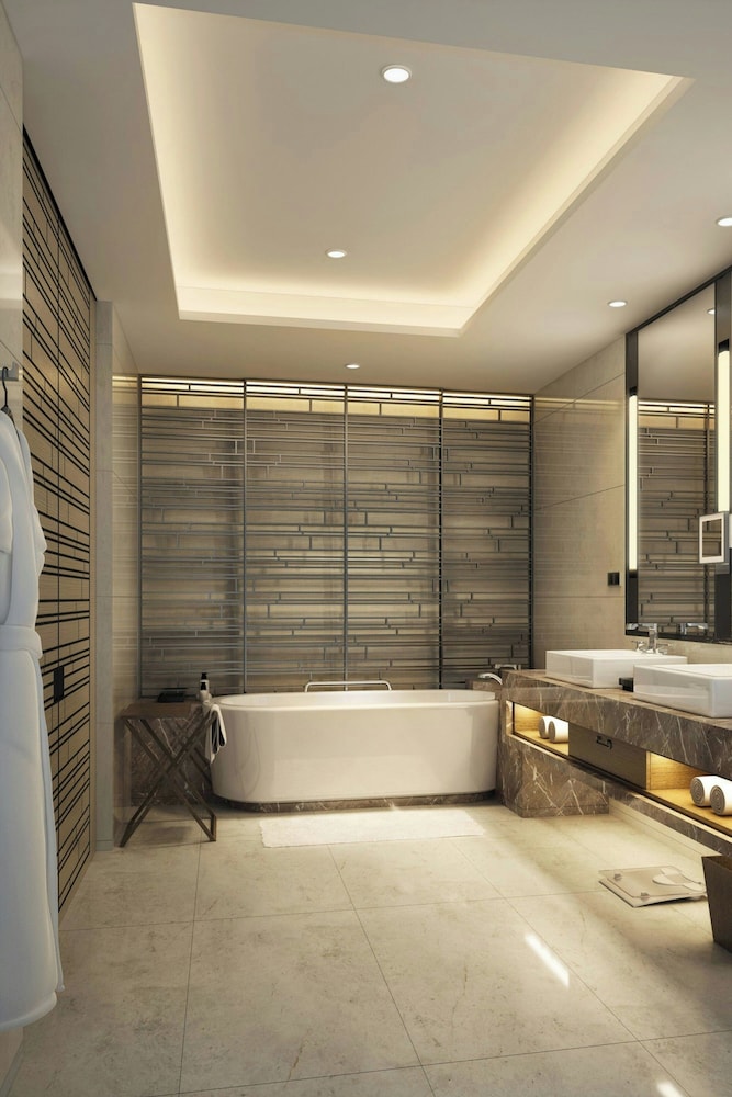 Hyatt Regency Zhenjiang 2/79