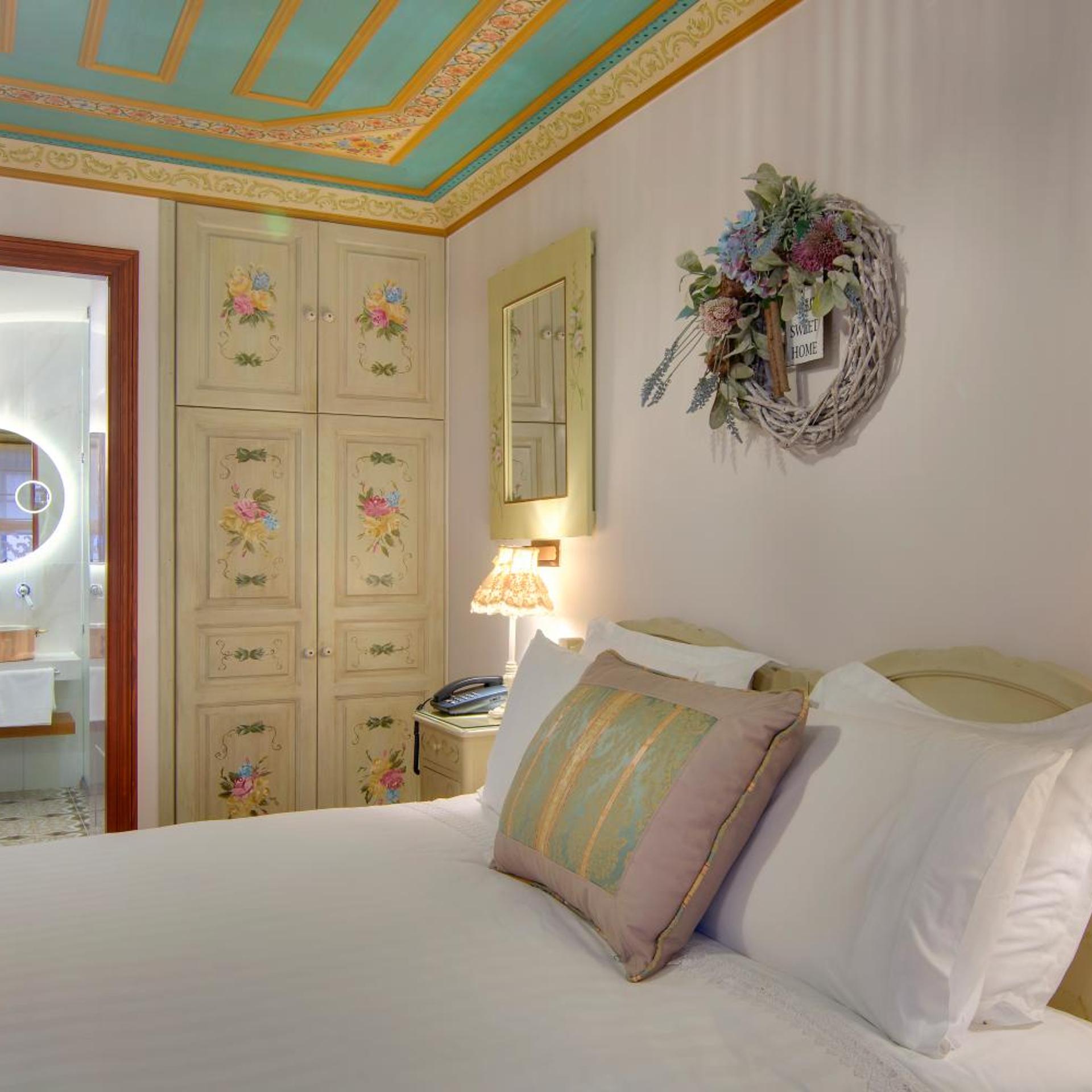 Room, Twin Beds, Archontariki Boutique Hotel 5/8
