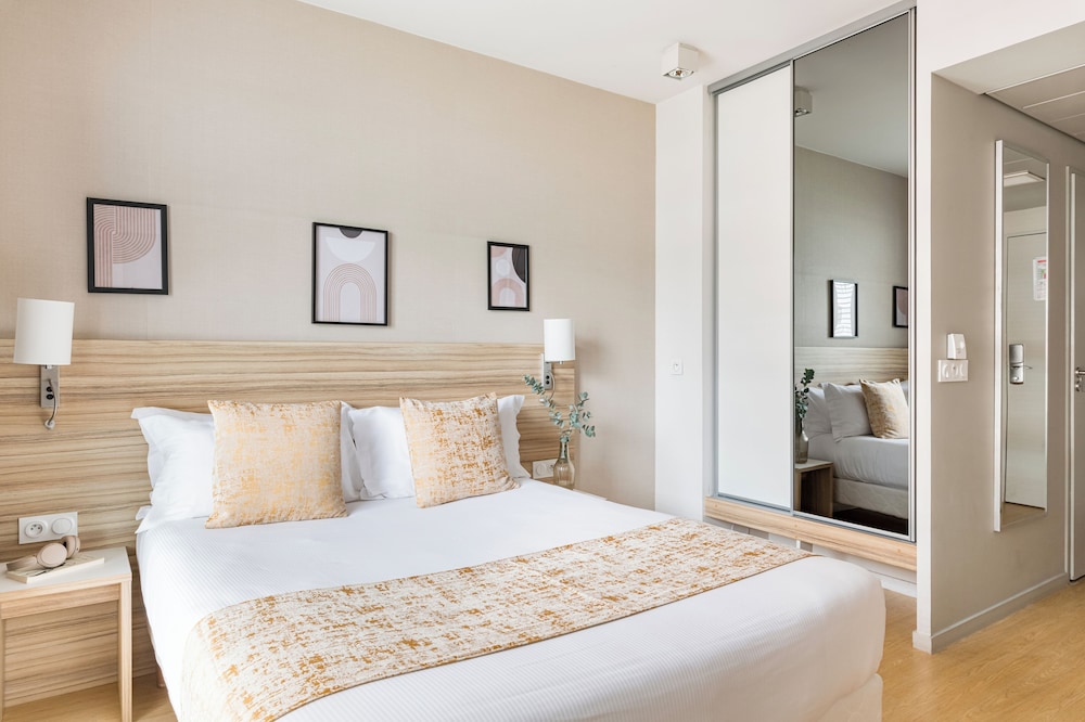 Appart hotel Q7 Lodge Lyon 7 17/50