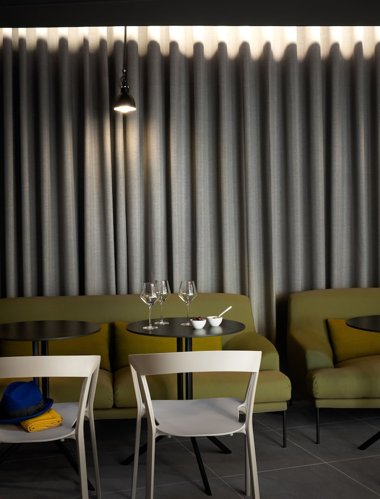 OKKO Hotels Nantes Centre-Ville 29/33