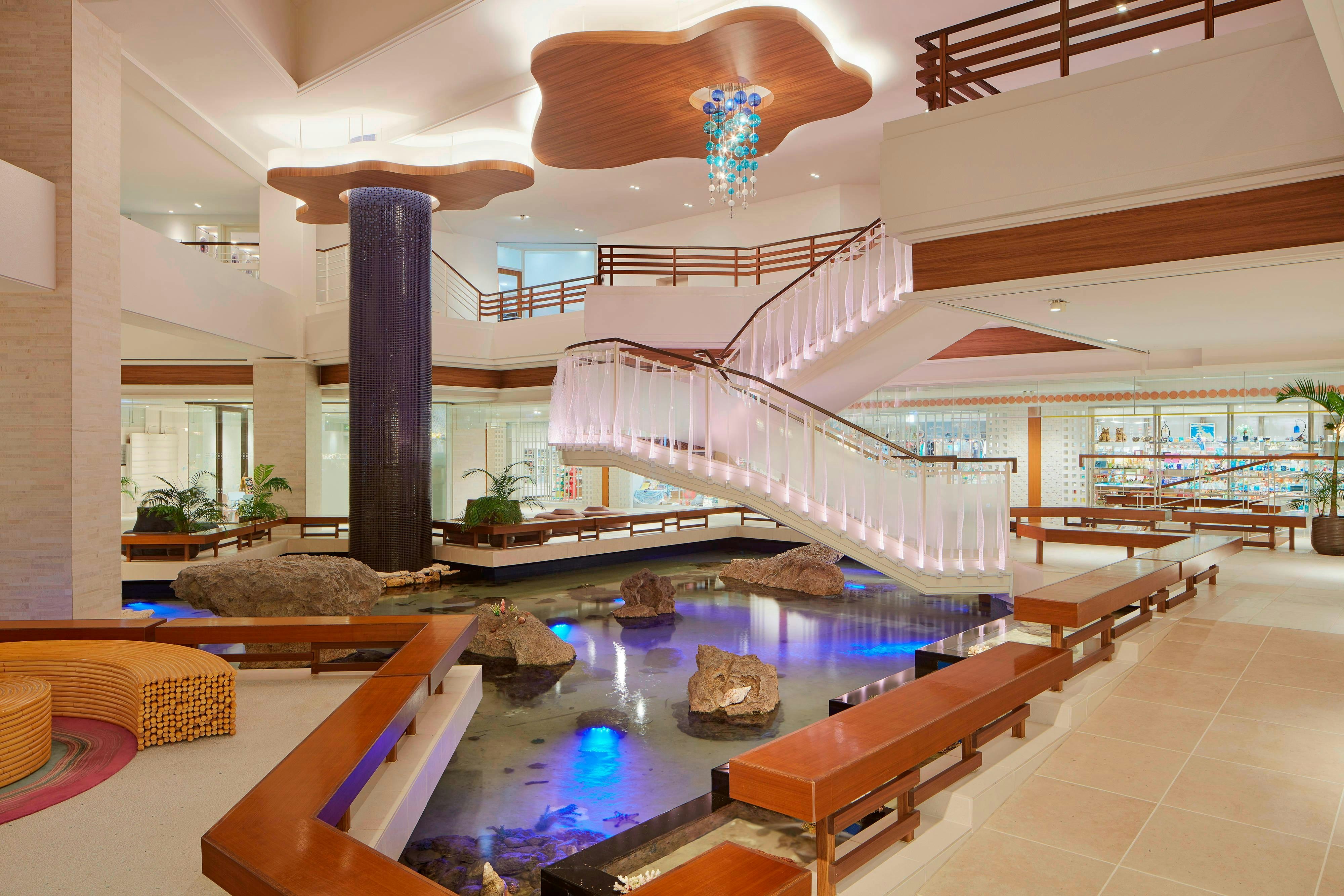 Sheraton Okinawa Sunmarina Resort 42/50