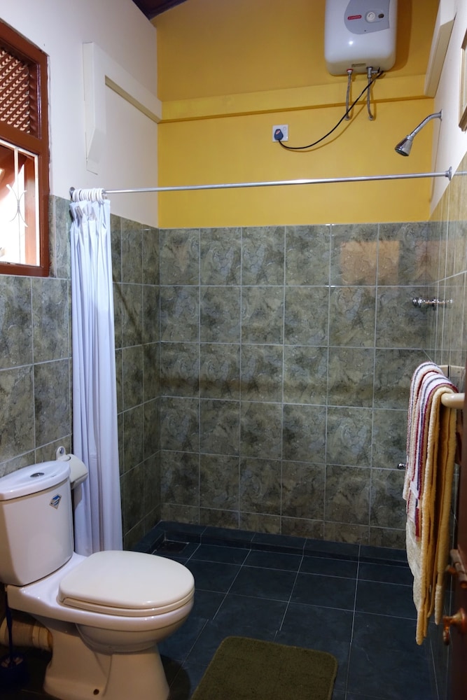 Manel Guesthouse 43/50