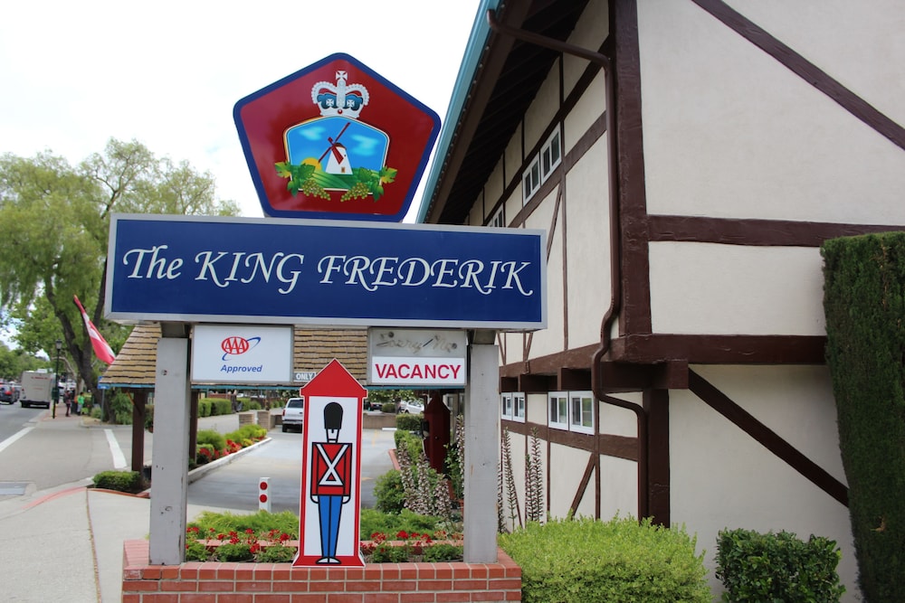 King Frederik Inn 6/69