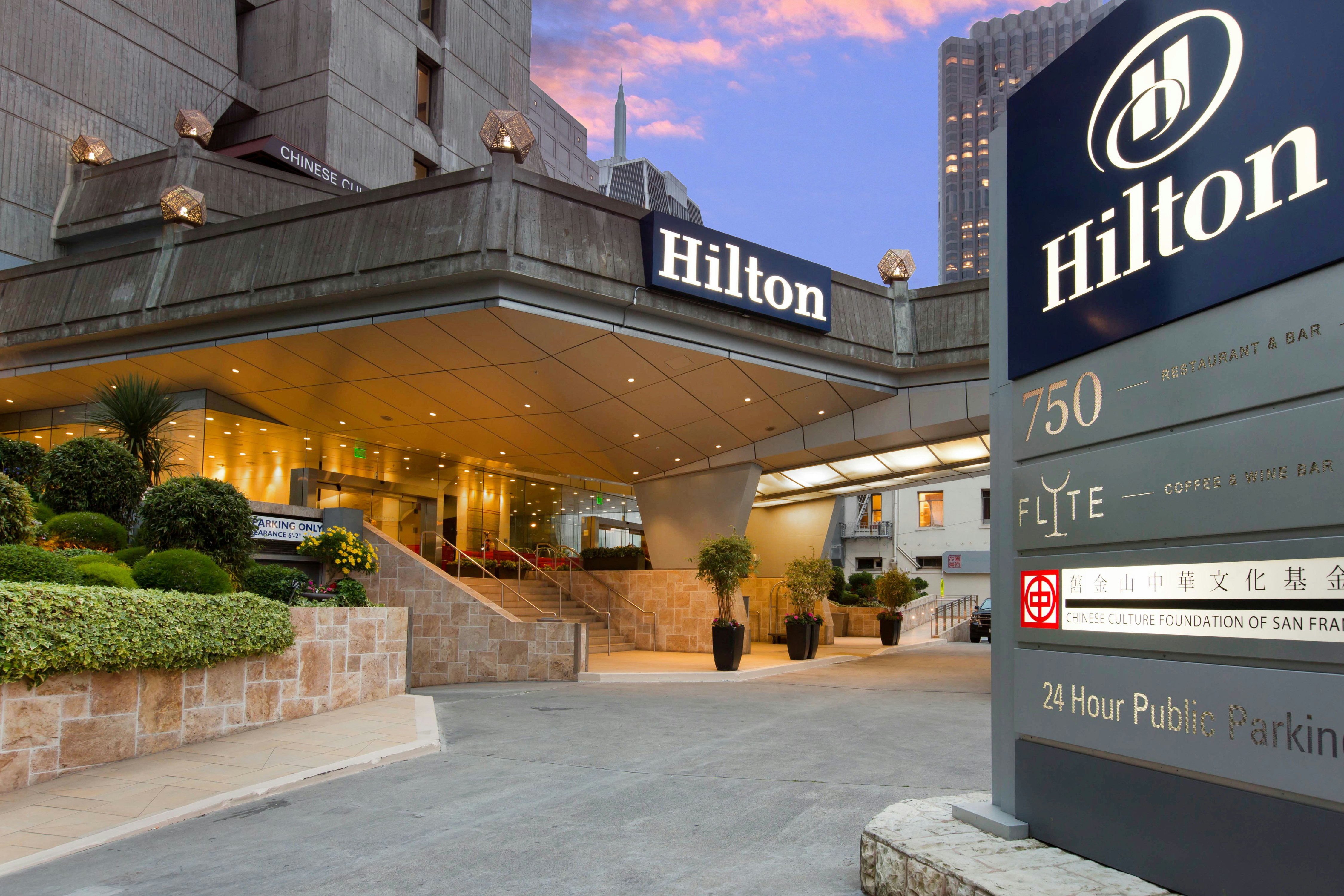 Hilton San Francisco Financial District 70/78